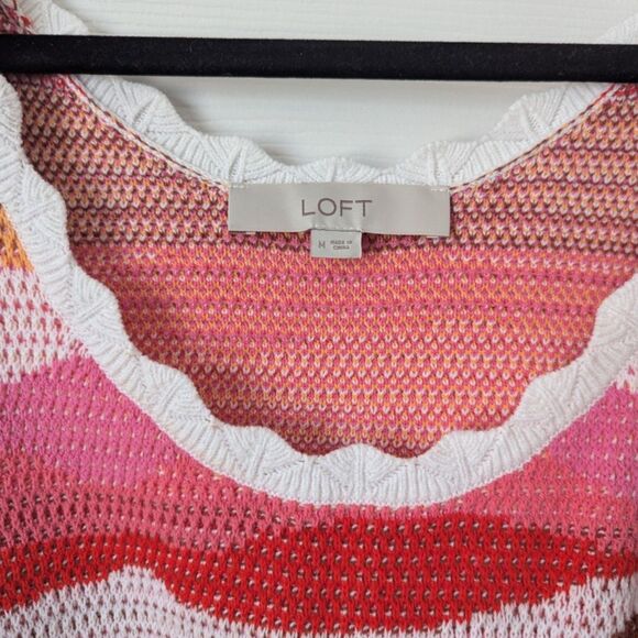 LOFT Wavy Stripe Scoop Neck Sweater Tank | Women’s Medium - Picture 3 of 5
